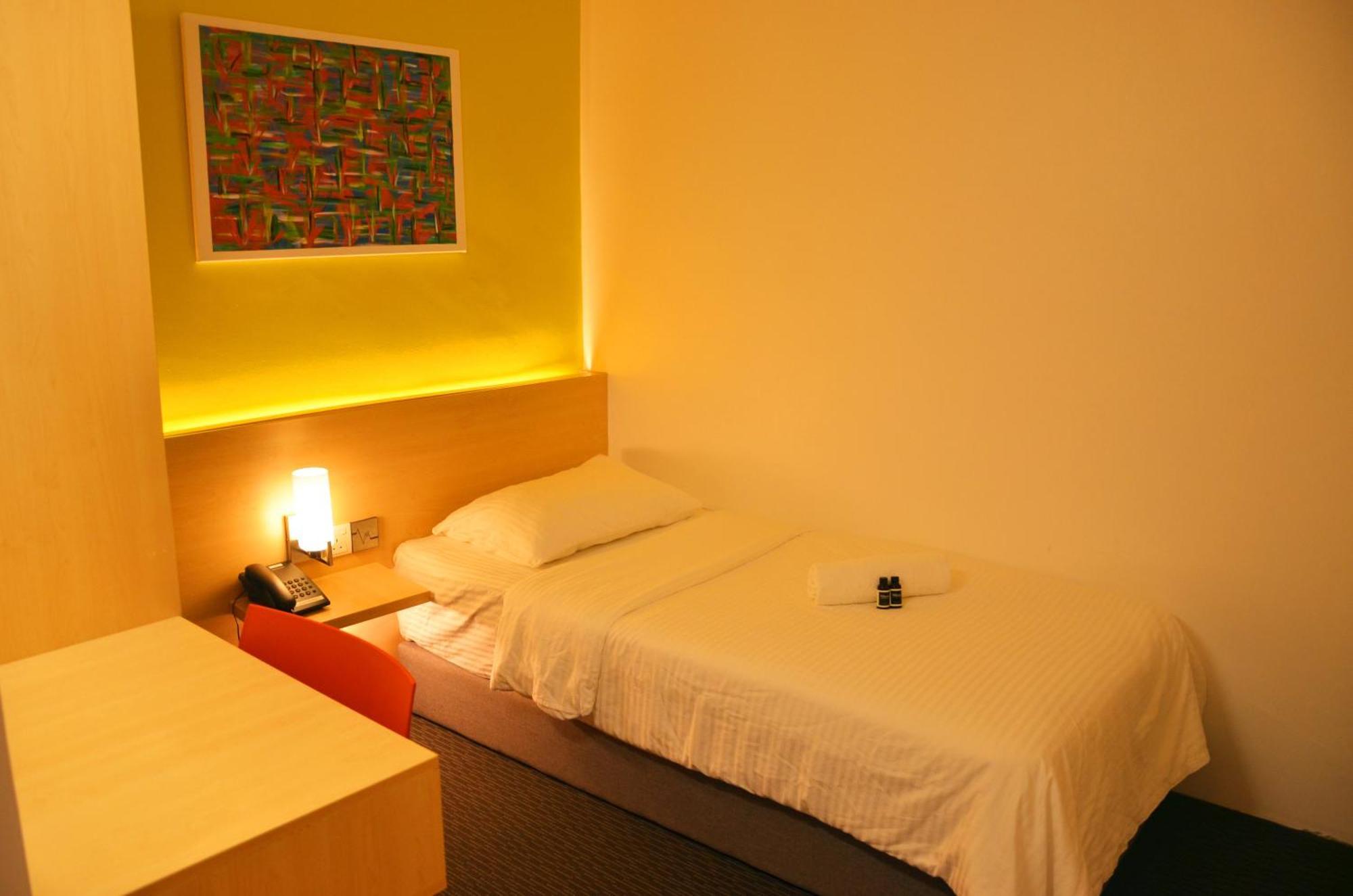 Hotel Jeti Tg Gemok Padang Endau Dış mekan fotoğraf