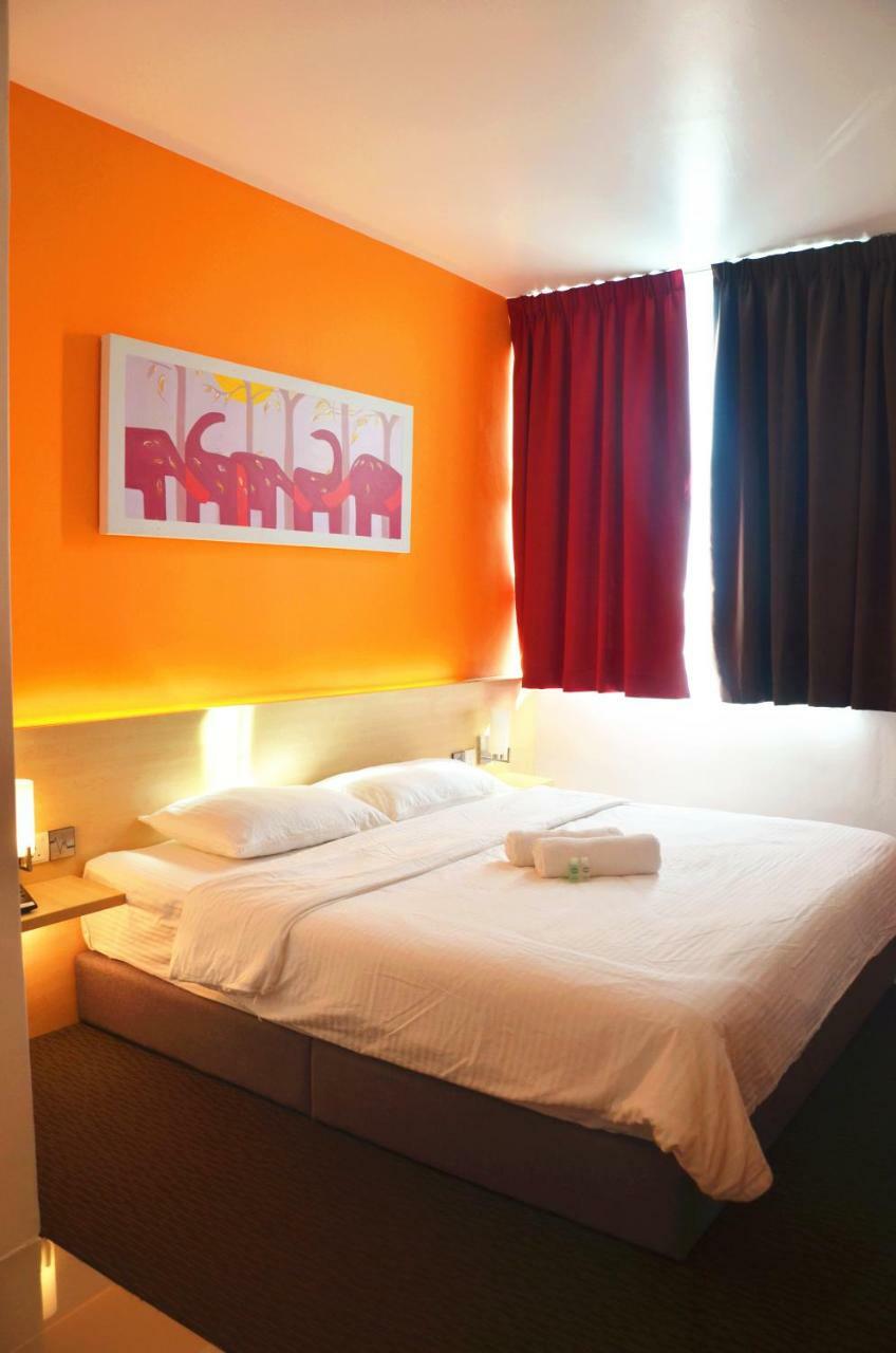 Hotel Jeti Tg Gemok Padang Endau Dış mekan fotoğraf